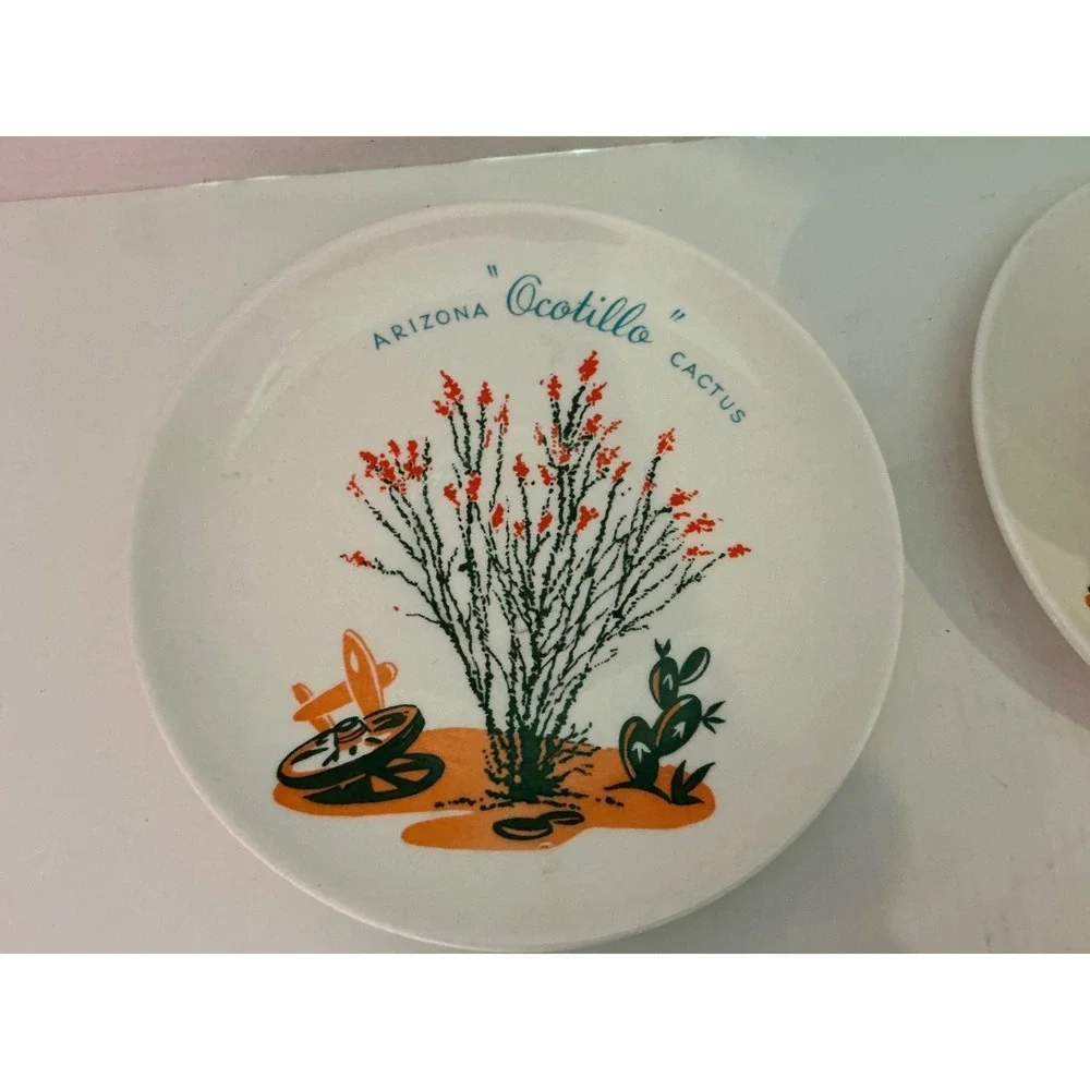 Universal Potteries preowned these